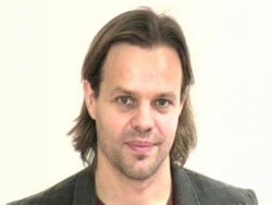 Dr.<br>Thomas Hecker Dr.<br>Thomas Hecker